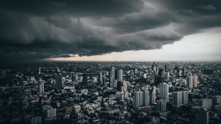 Düstere Wolken am Himmel der Fed Marktkommentar KW 24