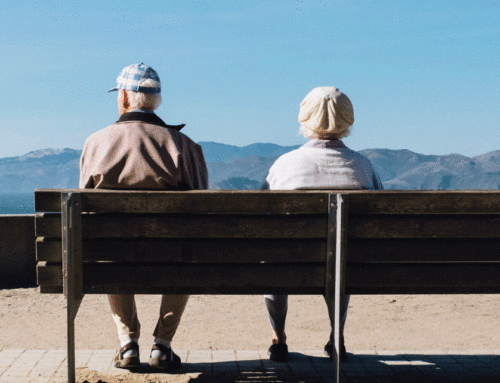 Sichere Geld­an­lage im Ruhe­stand: Worauf muss ich achten?